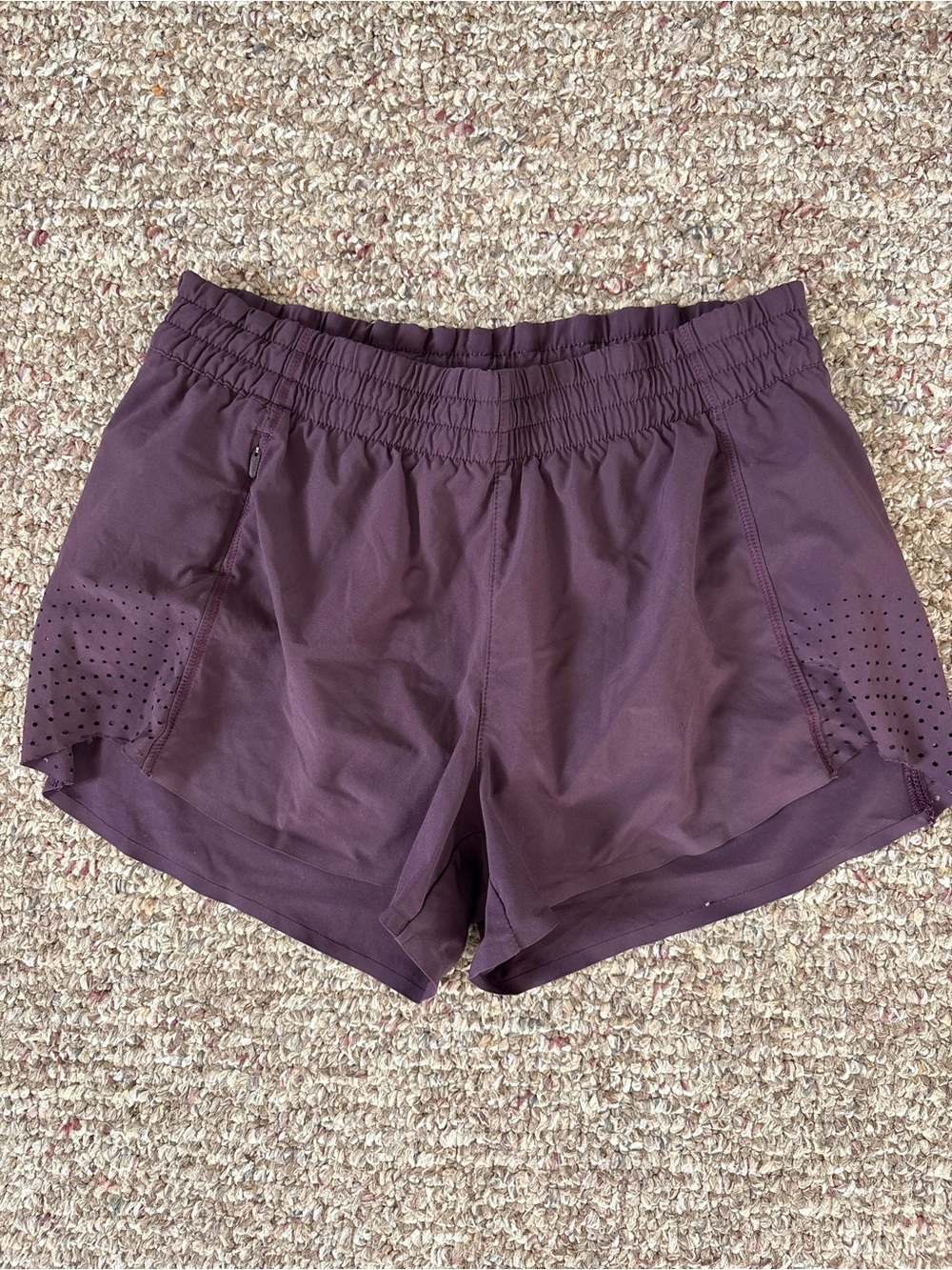 Athleta Women's Athletic Shorts Hustle 3” Short